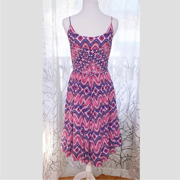 Tory Burch Dresses & Skirts - Tory Burch Malta pink purple white print sleeveless cotton midi dress